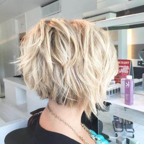 50 Fresh Short Blonde Hair Ideas To Update Your Style In 2018 Throughout Soft Waves Blonde Hairstyles With Platinum Tips (View 15 of 25)