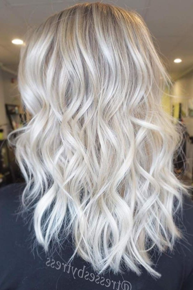 50 Platinum Blonde Hair Shades And Highlights For 2018 | Hair Regarding Icy Highlights And Loose Curls Blonde Hairstyles (View 25 of 25)