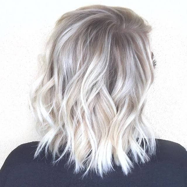 50 Platinum Blonde Hairstyle Ideas For A Glamorous 2018 With Regard To Soft Waves Blonde Hairstyles With Platinum Tips (View 9 of 25)