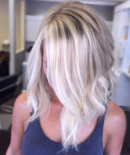 60 Spectacular Side Swept Hairstyles For Women With Style – Style Pertaining To Ice Blonde Lob Hairstyles (Photo 7 of 25)