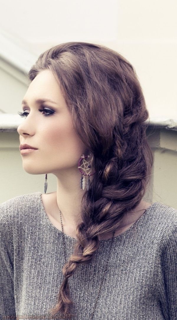 82 Of The Most Romantic And Inspiring Side Ponytails Pertaining To Fancy Side Ponytail Hairstyles (Photo 8 of 25)