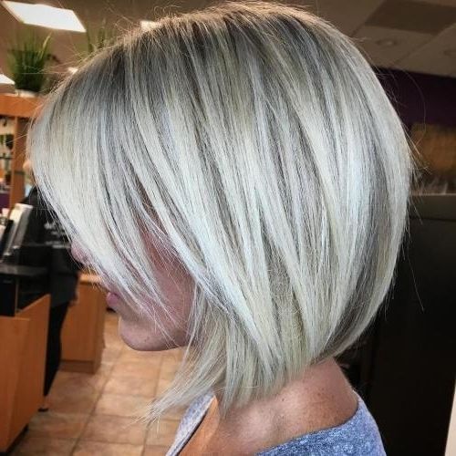 Beautiful And Convenient Medium Bob Hairstyles – Page 39 Of 40 Inside Long Blonde Bob Hairstyles In Silver White (Photo 6 of 25)