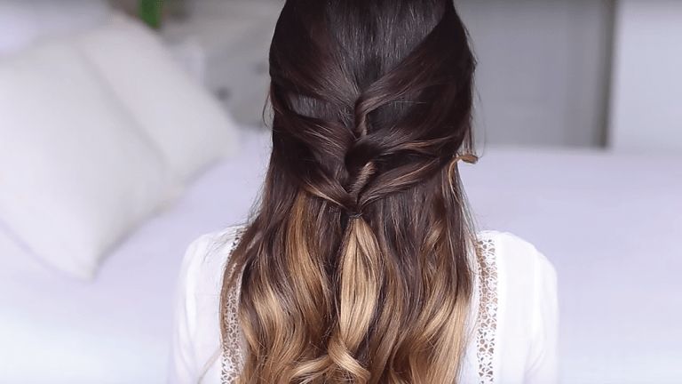 Easy Tutorials For Romantic Half Up Hairstyles – Verily Intended For Romantic Half Pony Hairstyles (View 5 of 25)