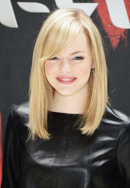 Emma Stone Sleek Long Blonde Bob With Side Swept Bangs | Styles Weekly Intended For Blonde Lob Hairstyles With Sweeping Bangs (View 4 of 25)