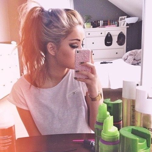Messy, High, Ponytail (View 21 of 25)