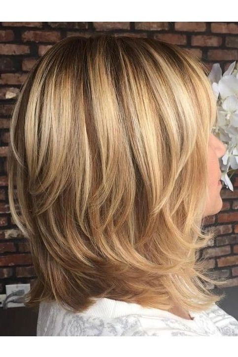 Shoulder Length Haircuts To Show Your Hairstylist Now In 2018 | Hair Within Shoulder Grazing Strawberry Shag Blonde Hairstyles (View 9 of 25)