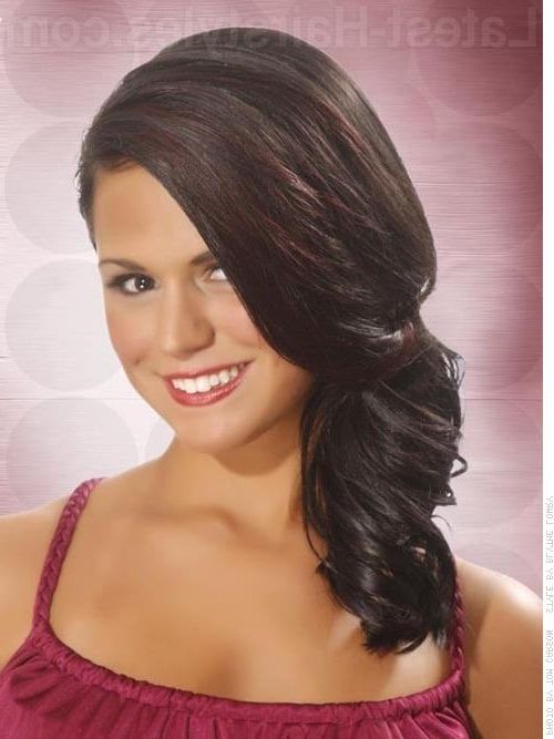 Side Hairstyles For Prom: Gorgeous Side Prom Hairstyles Pertaining To Formal Side Pony Hairstyles For Brunettes (Photo 6 of 25)