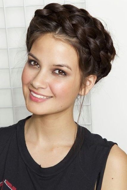 Stunning And Flirty Rope Braid Hairstyles You Must Try – Stylish Walks In Stylish Supersized Ponytail Hairstyles (View 21 of 25)