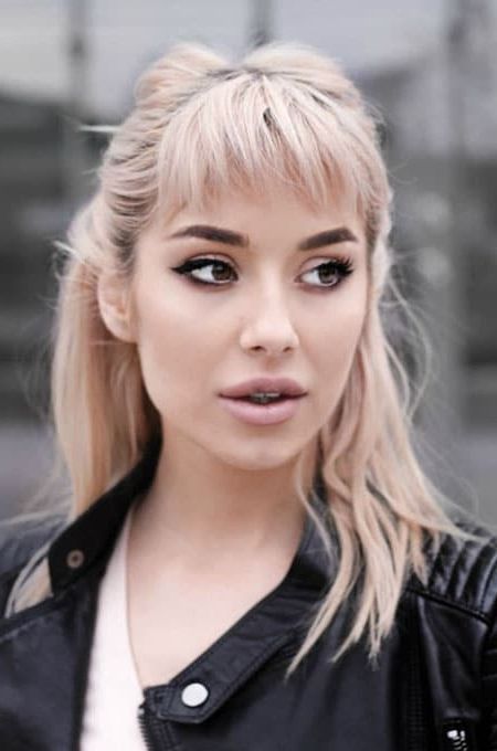 The Best Hairstyles For Women With Thin Hair – The Trend Spotter In Latest Cropped Tousled Waves And Side Bangs Hairstyles (View 16 of 25)