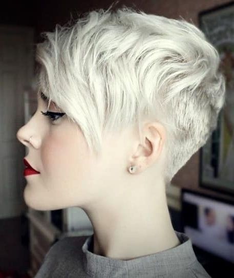 Uneven Undercut Pixie – Haircut Styles And Hairstyles Throughout Newest Uneven Undercut Pixie Hairstyles (View 1 of 25)
