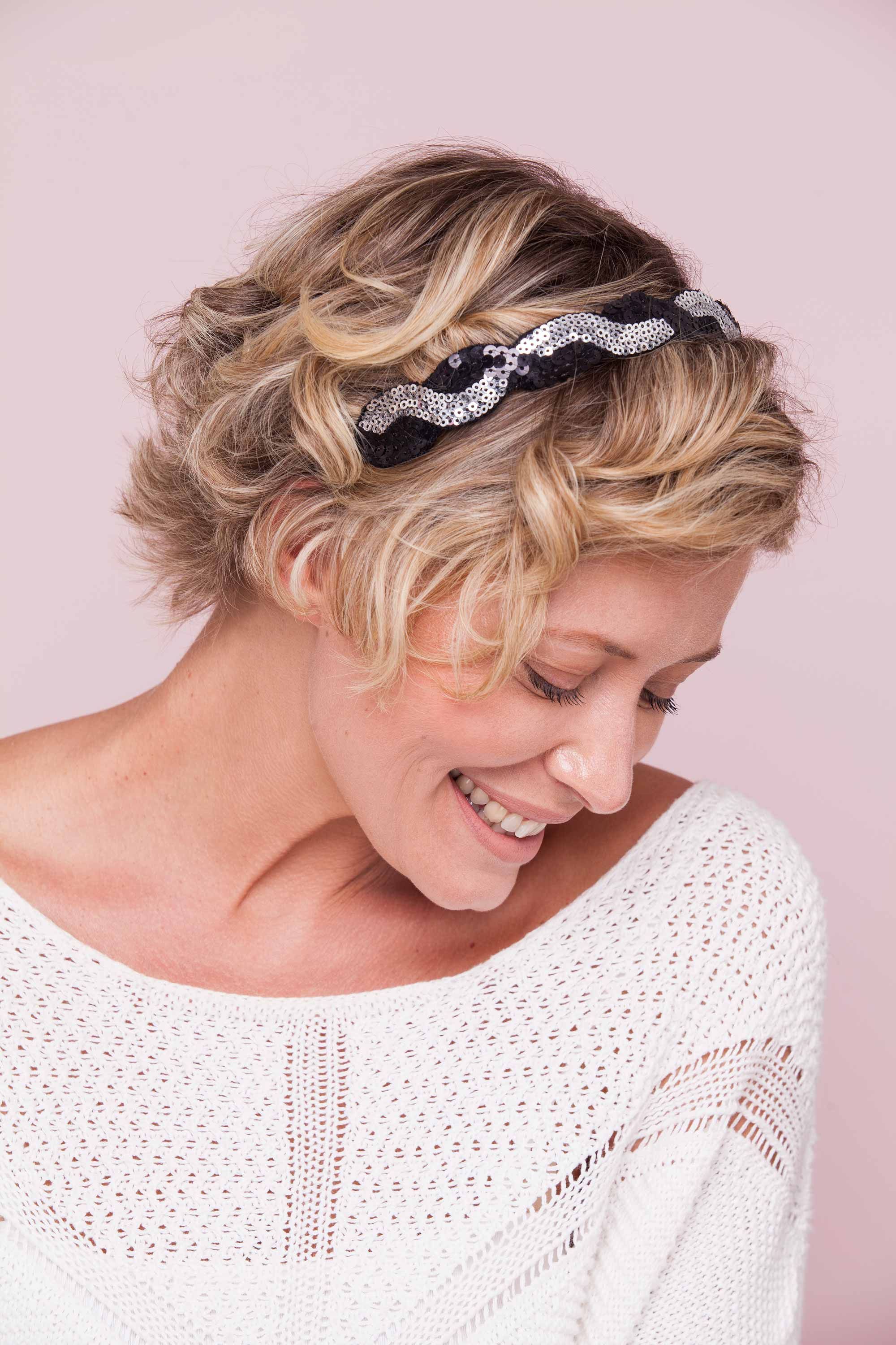 11 Glitzy Wedding Guest Hairstyles For End Of Year Weddings In Short Hairstyle For Wedding Guest (View 18 of 25)