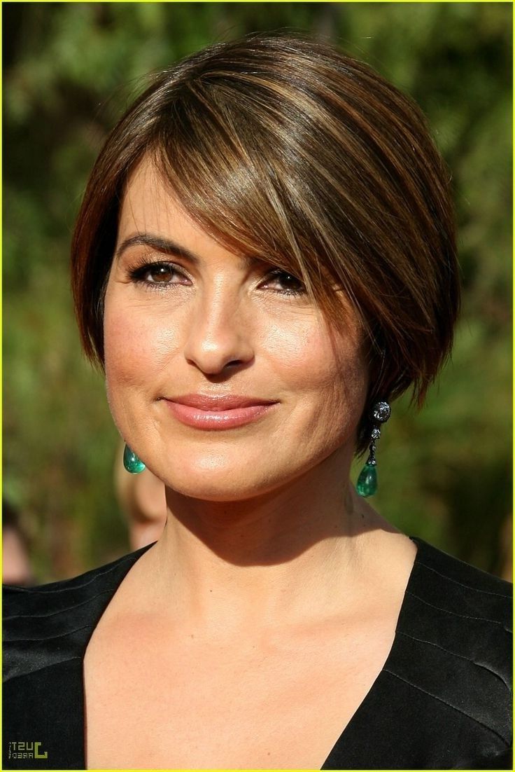 12 Short Hairstyles For Round Faces: Women Haircuts – Popular Haircuts For Short Haircuts For Fat Face (View 4 of 25)