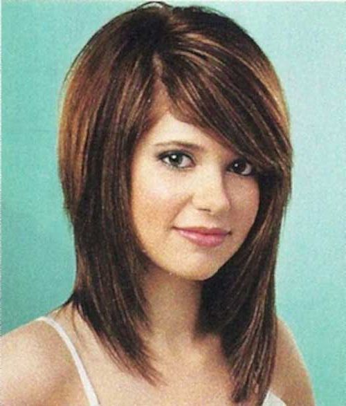 15 Latest Long Bob With Side Swept Bangs | Bob Hairstyles 2018 For Layered Bob Hairstyles With Swoopy Side Bangs (View 21 of 25)