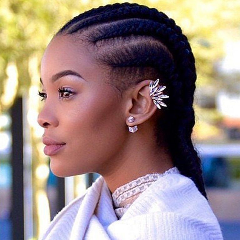 17 Hot Hairstyle Ideas For Women With Afro Hair Throughout Sculptural Punky Ponytail Hairstyles (View 24 of 25)