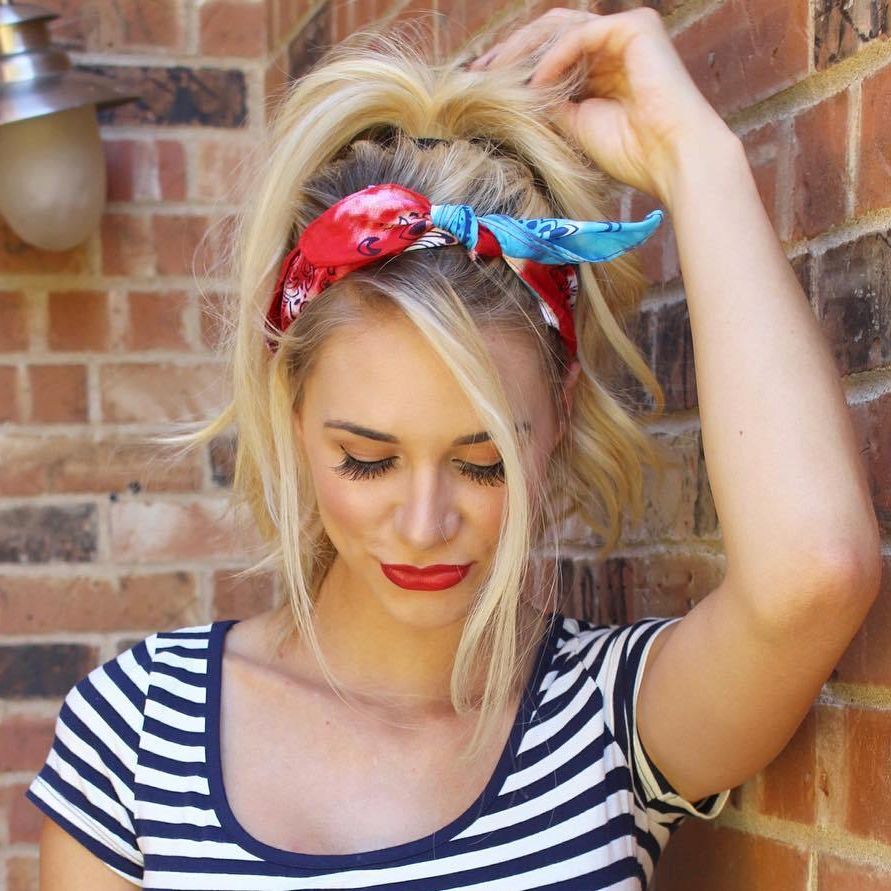 20 Gorgeous Bandana Hairstyles For Cool Girls Intended For Short Hairstyles With Bandanas (View 7 of 25)