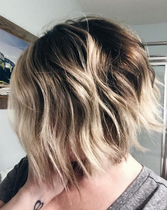 21 Cute Layered Bob Hairstyles – Popular Haircuts Throughout Short Ash Blonde Bob Hairstyles With Feathered Bangs (View 4 of 25)