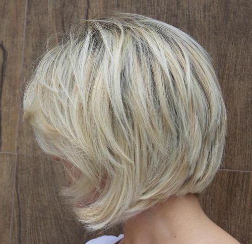 22 Stylish Lob Haircuts For A New Style: Shoulder Lenght Hair Styles For Short Bob Hairstyles With Piece Y Layers And Babylights (View 14 of 25)