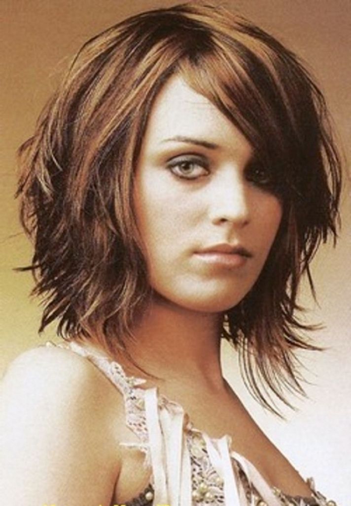 24 Unique Bob Hairstyles For Thick Hair Length Layered Bob Medium Throughout Layered Bob Hairstyles For Thick Hair (Photo 15 of 25)