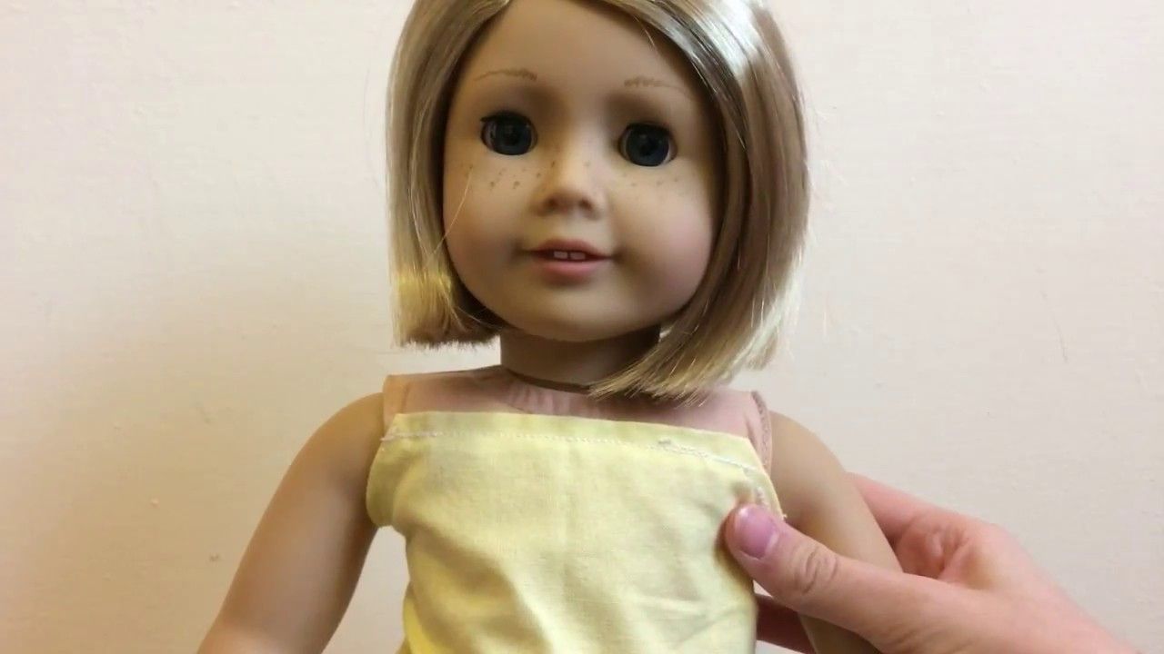 3 Easy Hairstyles For American Girl Dolls | Long, Medium & Short With Regard To Hairstyles For American Girl Dolls With Short Hair (View 23 of 25)