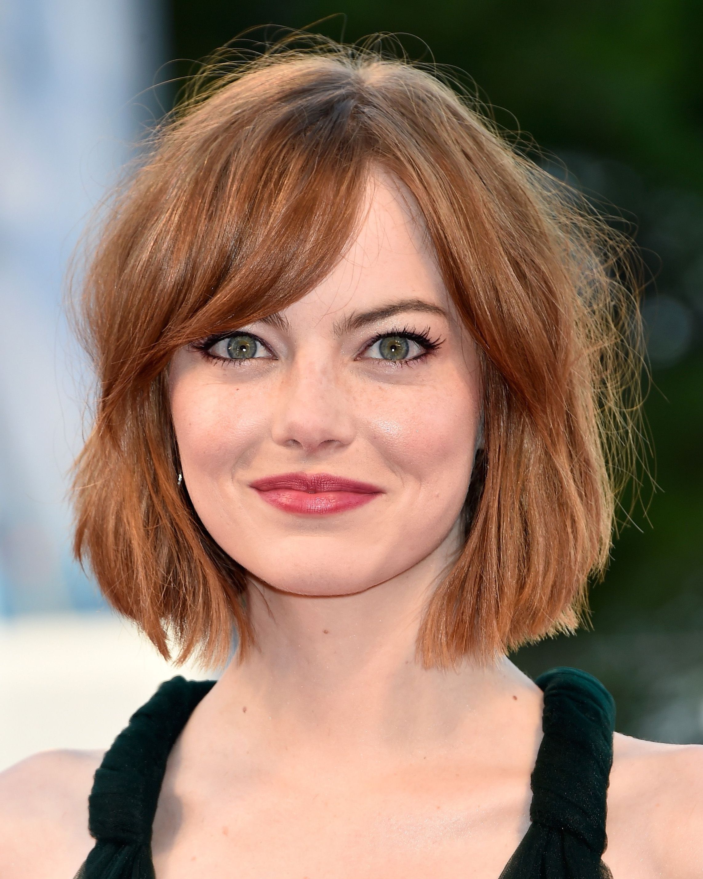 32 Best Short Hair Styles – Bobs, Pixie Cuts, And More Celebrity Throughout Cropped Short Hairstyles (Photo 14 of 25)