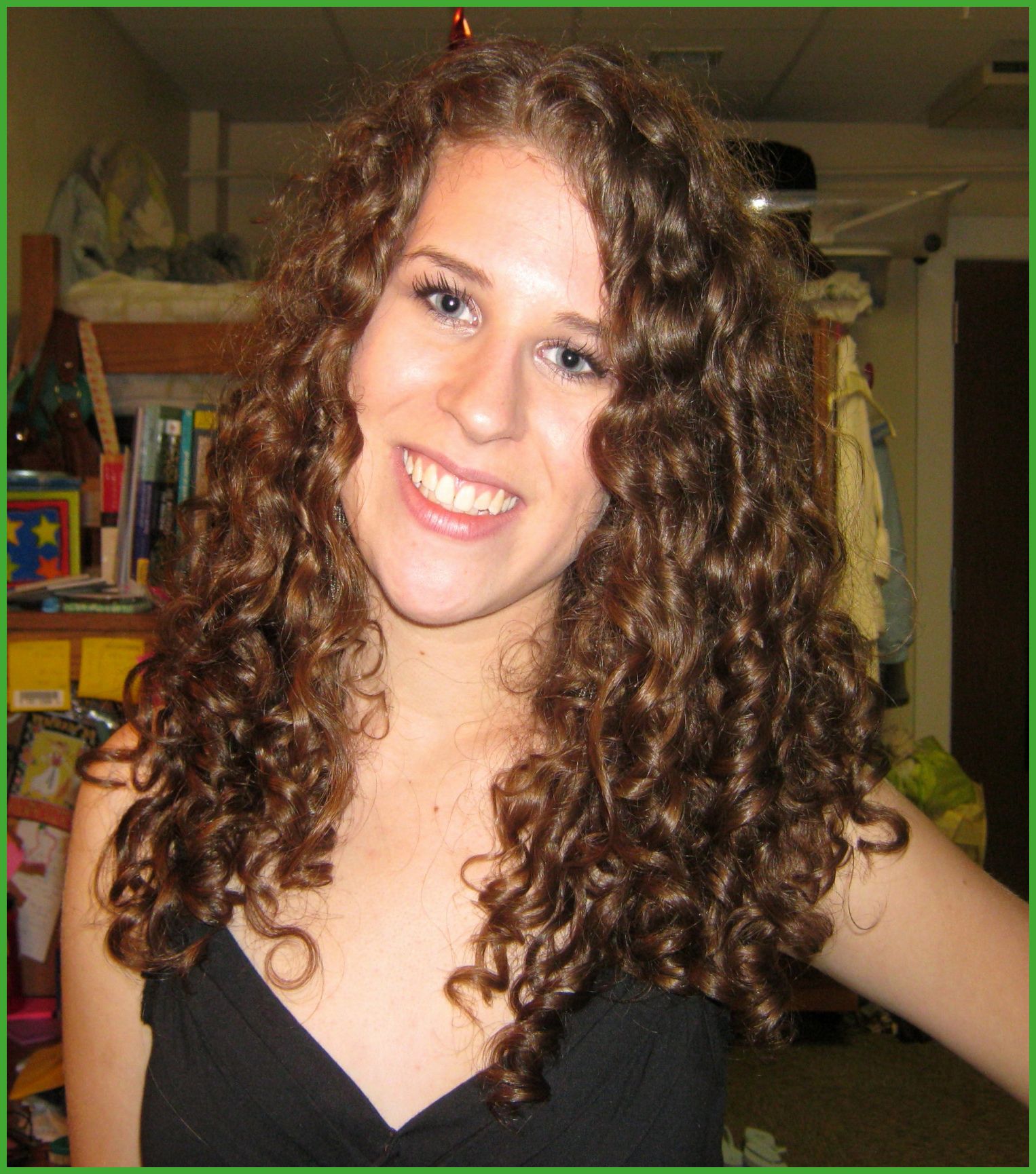 39 New Short Curly Hairstyles For Women With Dark Blonde Short Curly Hairstyles (View 17 of 25)