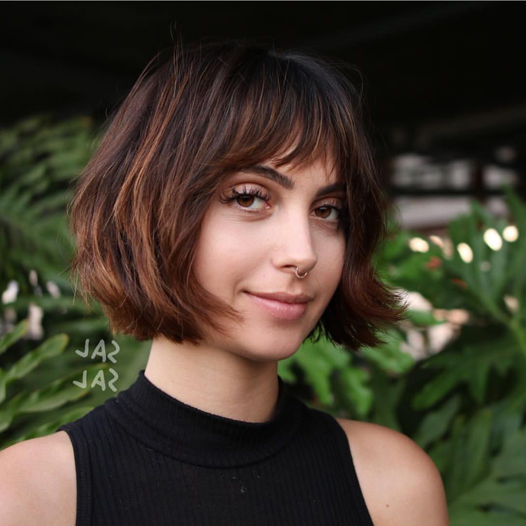 40 Hottest Short Hairstyles, Short Haircuts 2018 – Bobs, Pixie, Cool Regarding Short Haircuts With Bangs For Round Faces (View 14 of 25)