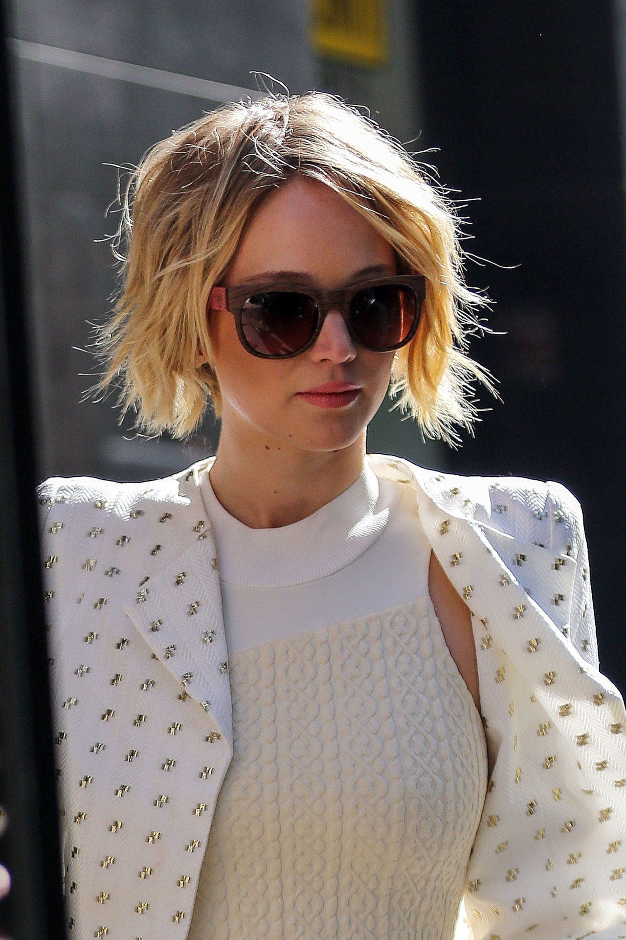 All The Hair Stages It Took Jennifer Lawrence To Grow Out Her Pixie Regarding Jennifer Lawrence Short Haircuts (View 11 of 25)
