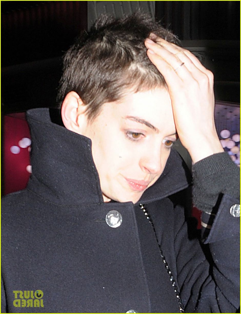 Anne Hathaway Debuts Super Short Hair For 'les Miserables': Photo Regarding Anne Hathaway Short Haircuts (View 22 of 25)