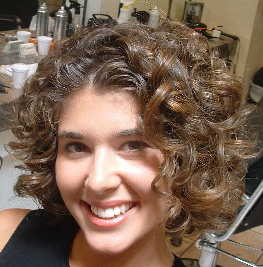 Best Hairstyle For Curly Hair Of Round Face. Cute Best Curly Hair In Short Haircuts For Curly Hair And Round Face (Photo 8 of 25)