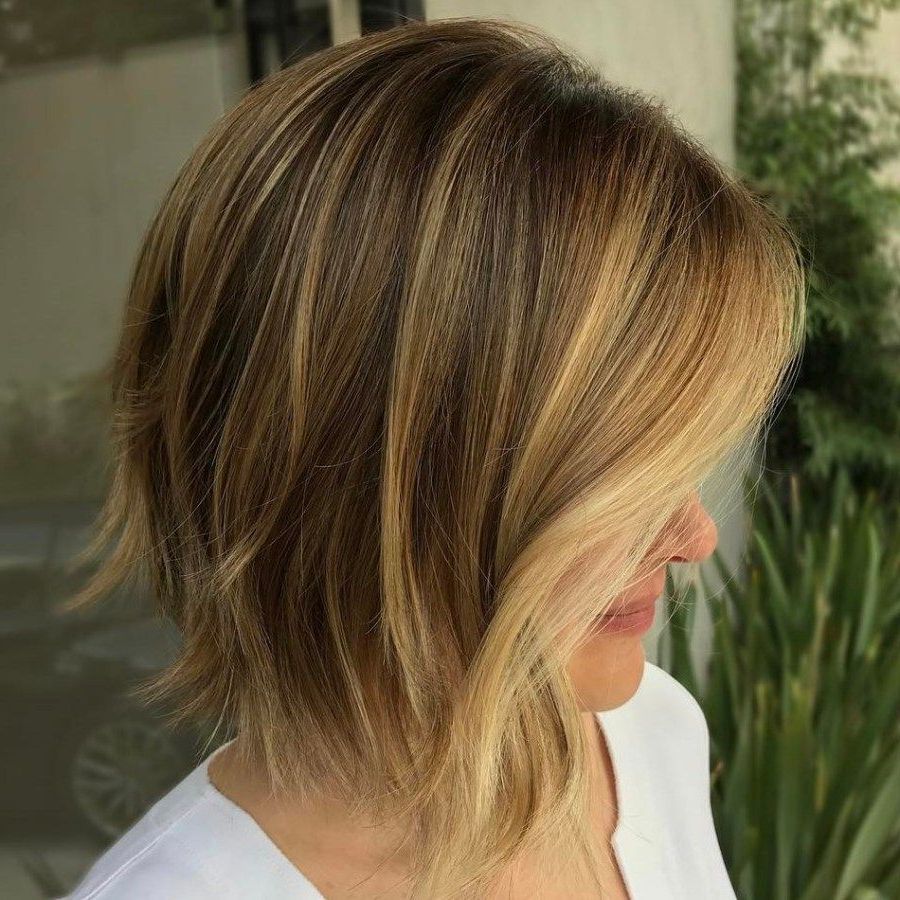 Brown Choppy Bob With Golden Blonde Highlights | Bobs In 2018 In Choppy Golden Blonde Balayage Bob Hairstyles (Photo 2 of 25)