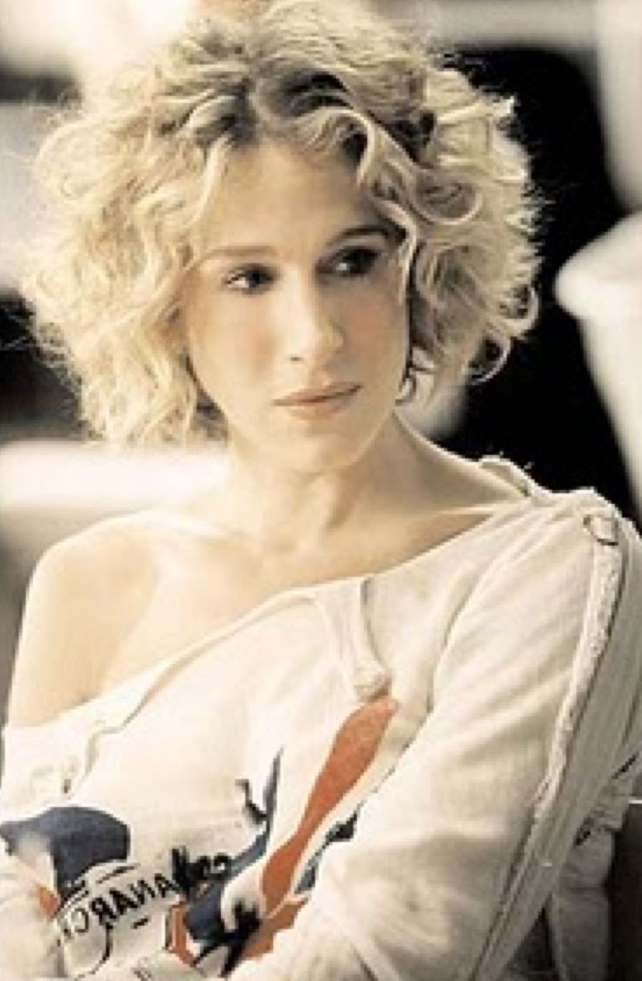 Carrie Bradshaw Short Hair | Even Carrie Bradshaw Had A Bob For A In Carrie Bradshaw Short Haircuts (Photo 1 of 25)