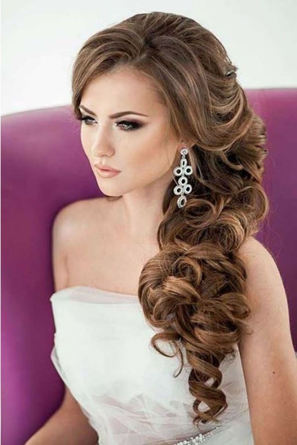 Christmas Party Hairstyles For 2018 & Long, Medium Or Short Hair With Regard To Short Hairstyles For Christmas Party (View 15 of 25)