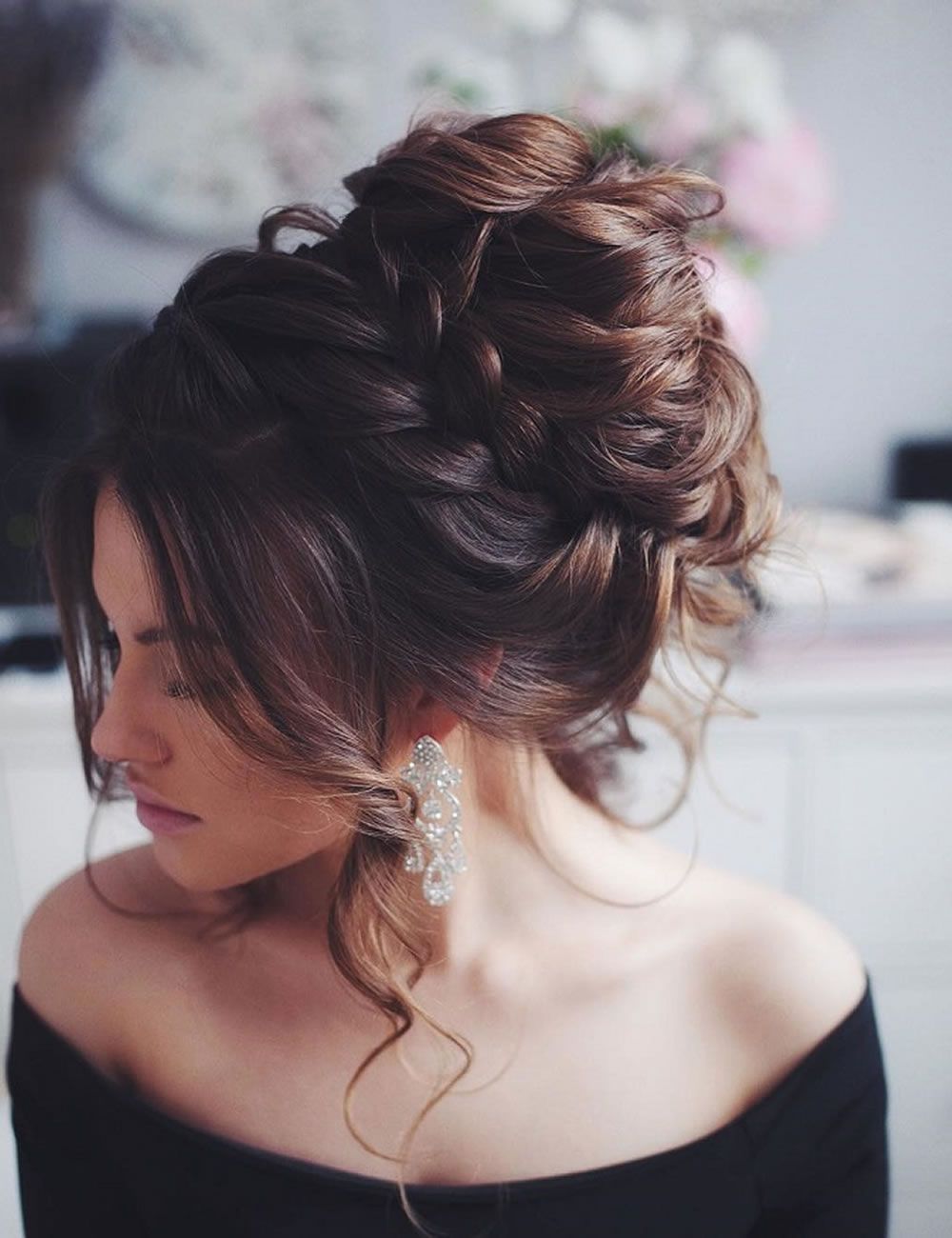 Christmas Party Hairstyles For 2018 & Long, Medium Or Short Hair With Regard To Short Hairstyles For Christmas Party (View 13 of 25)
