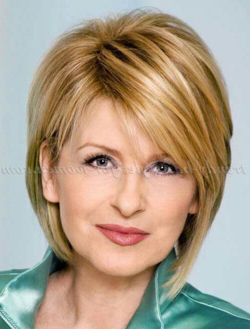Effortless Chic Short Haircuts Ideas For Thick Hair (30) – Vis Wed In Chic Short Haircuts (Photo 25 of 25)