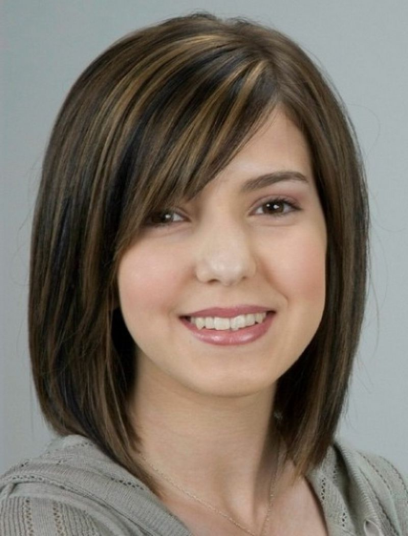 Hair Cuts : Bob Haircuts For Round Faces And Fine Hair Thick Female Inside Short Haircuts For Round Faces (Photo 16 of 25)