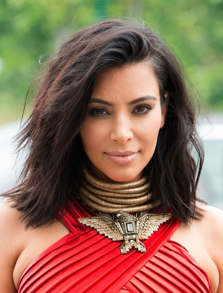 Kim Kardashian Shoulder Length Hairstyles – Kim Kardashian Hair Inside Kim Kardashian Short Hairstyles (View 6 of 25)