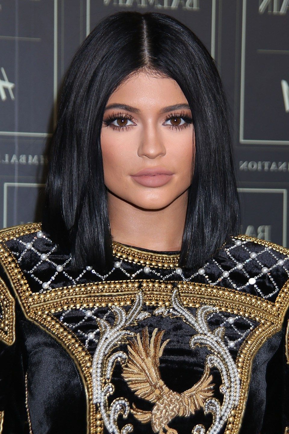 Kylie Jenner Reveals New Short Hairstyle Was A Wig | Kylie Intended For Kylie Jenner Short Haircuts (View 2 of 25)