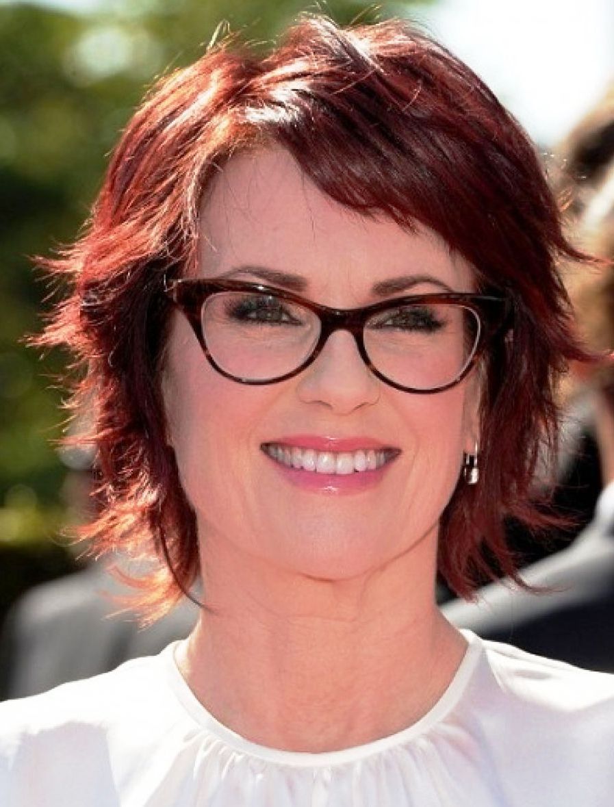 Ladies With Gray Hair And Glasses Can Pull Off A Great Hairstyle Intended For Short Haircuts For Glasses (View 18 of 25)