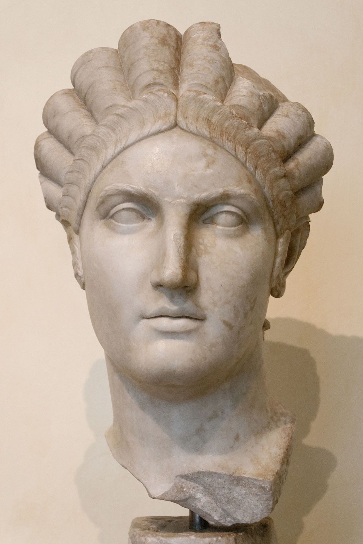 Roman Hairstyles – Wikipedia Pertaining To Short Haircuts For Grey Haired Woman (View 25 of 25)