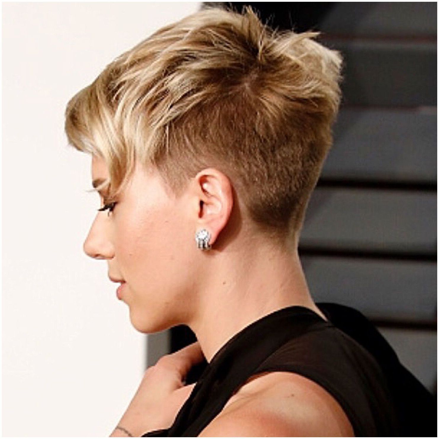 Scarlett Johansson Images Short Hair | Imaganationface Pertaining To Scarlett Johansson Short Haircuts (View 14 of 25)