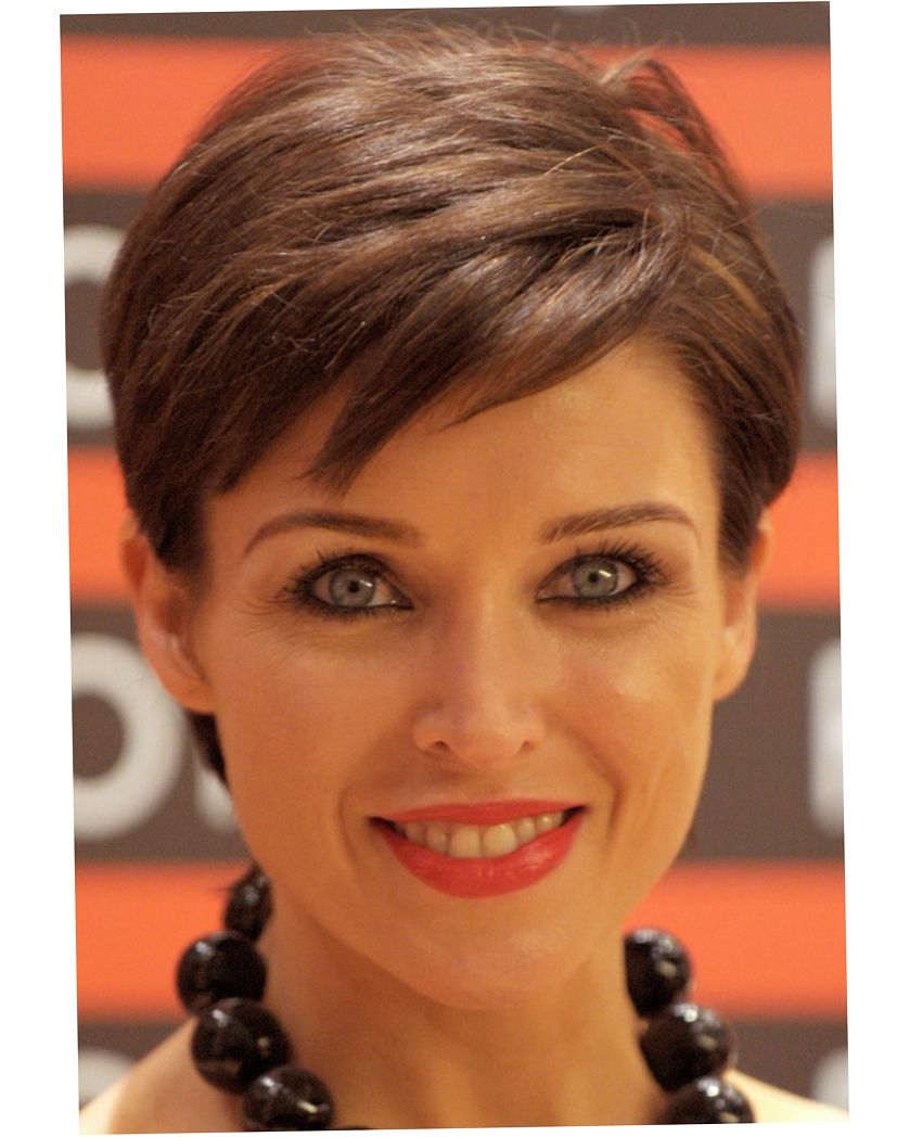 Short Haircut For Round Faces – Hairstyles Ideas In Short Haircuts For Round Faces Women (Photo 13 of 25)
