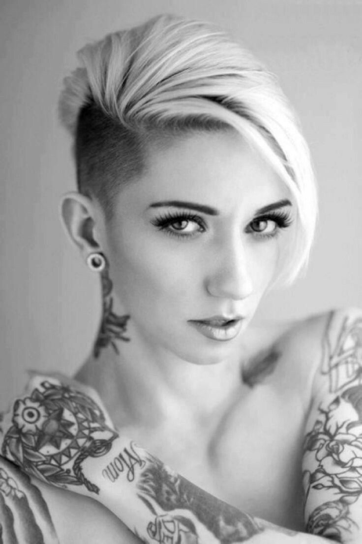 Short Haircuts Shaved Side Best 20+ Female Mohawk Ideas On Pinterest With Short Haircuts With Shaved Side (Photo 18 of 25)
