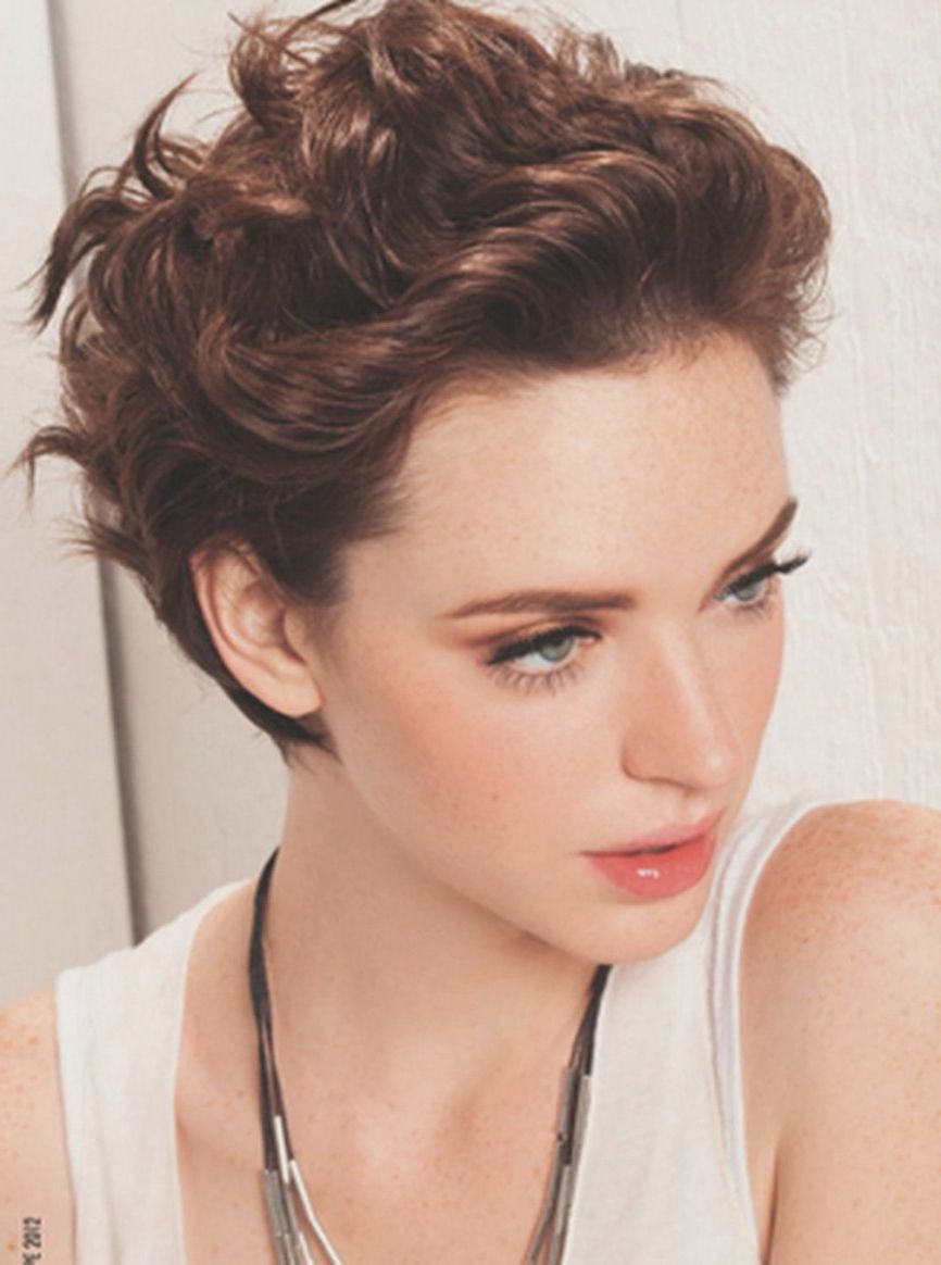 Short Hairstyles For Curly Hair And Oval Face Cute Short Hairstyles Inside Oval Face Short Hair (Photo 22 of 25)