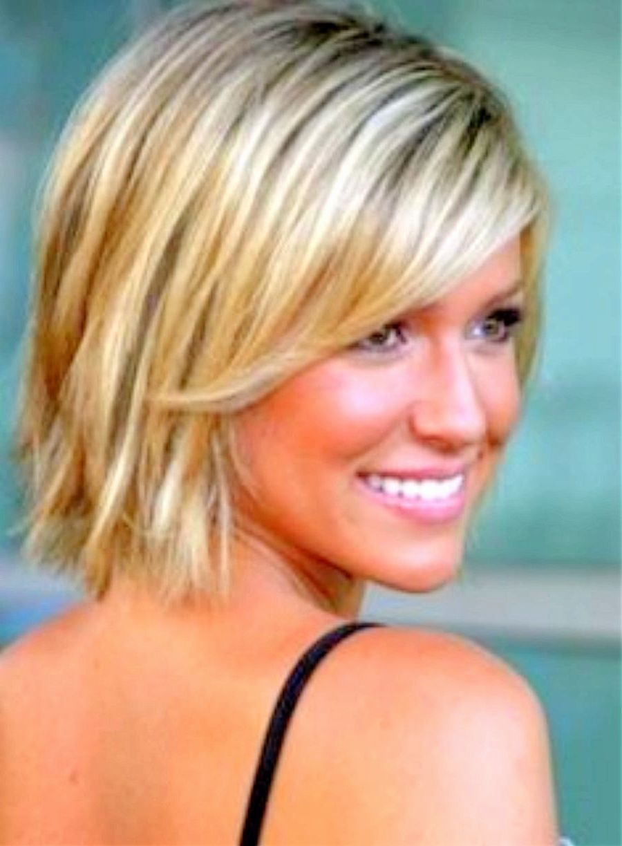 Short Hairstyles For Oval Faces And Fine Hair Short Hairstyles For Within Short Hairstyle For Women With Oval Face (View 24 of 25)