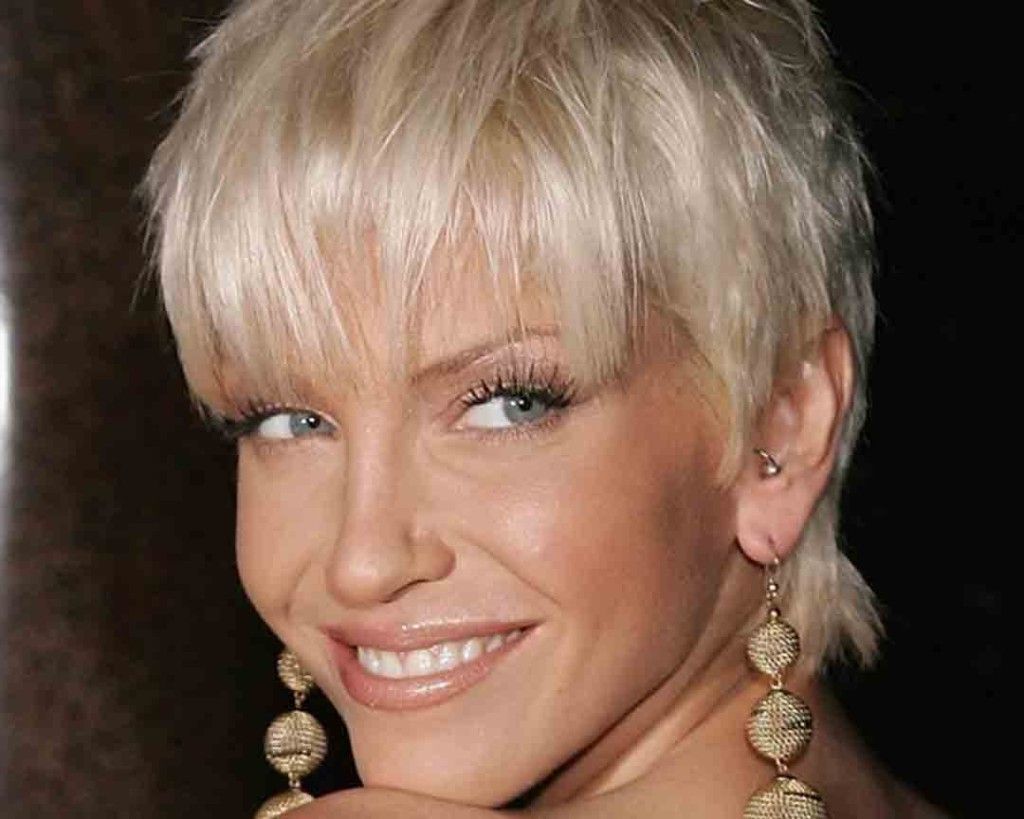 Short Hairstyles For Over 40s – Hairstyle For Women & Man Intended For Short Haircuts For Women In 40s (Photo 3 of 25)