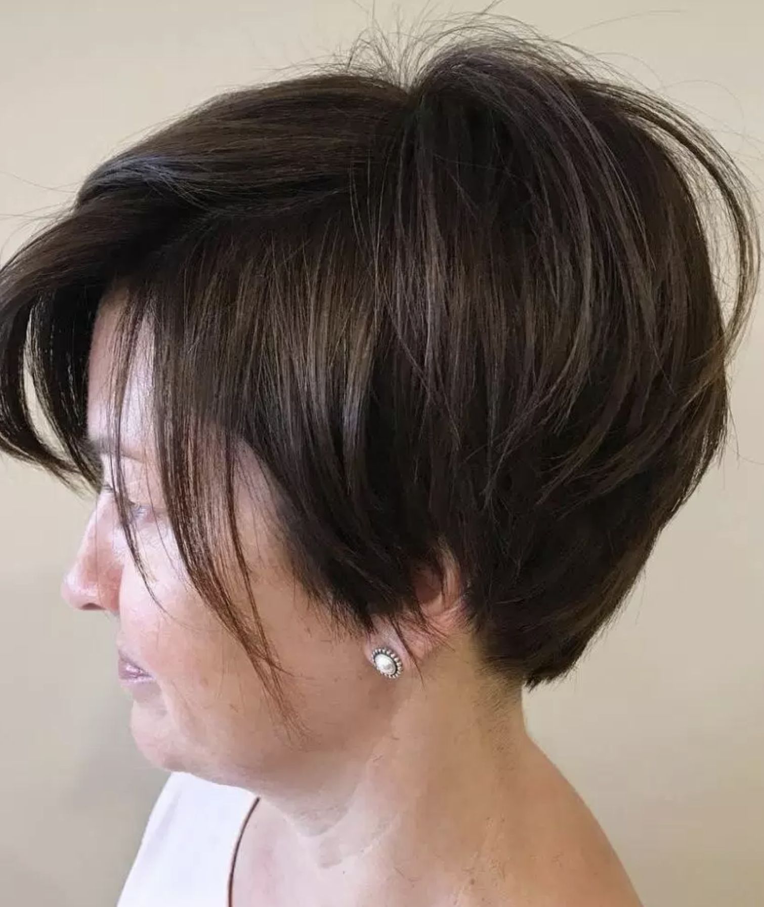 Short Hairstyles For Women Over 40 Many Women In Their 40s Opt For Inside Short Hairstyles For Women In Their 40s (View 21 of 25)