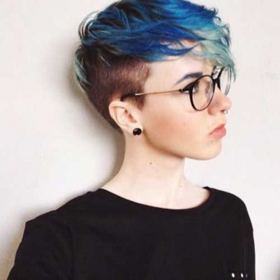 Short Hairstyles Shaved Sides And Back – Frisuren Stil Haar | Latest For Short Hairstyles With Shaved Sides For Women (Photo 6 of 25)