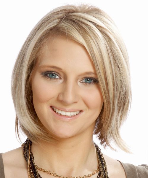 Short Straight Casual Layered Bob Hairstyle – Light Ash Blonde Hair Throughout Dirty Blonde Pixie Hairstyles With Bright Highlights (Photo 22 of 25)