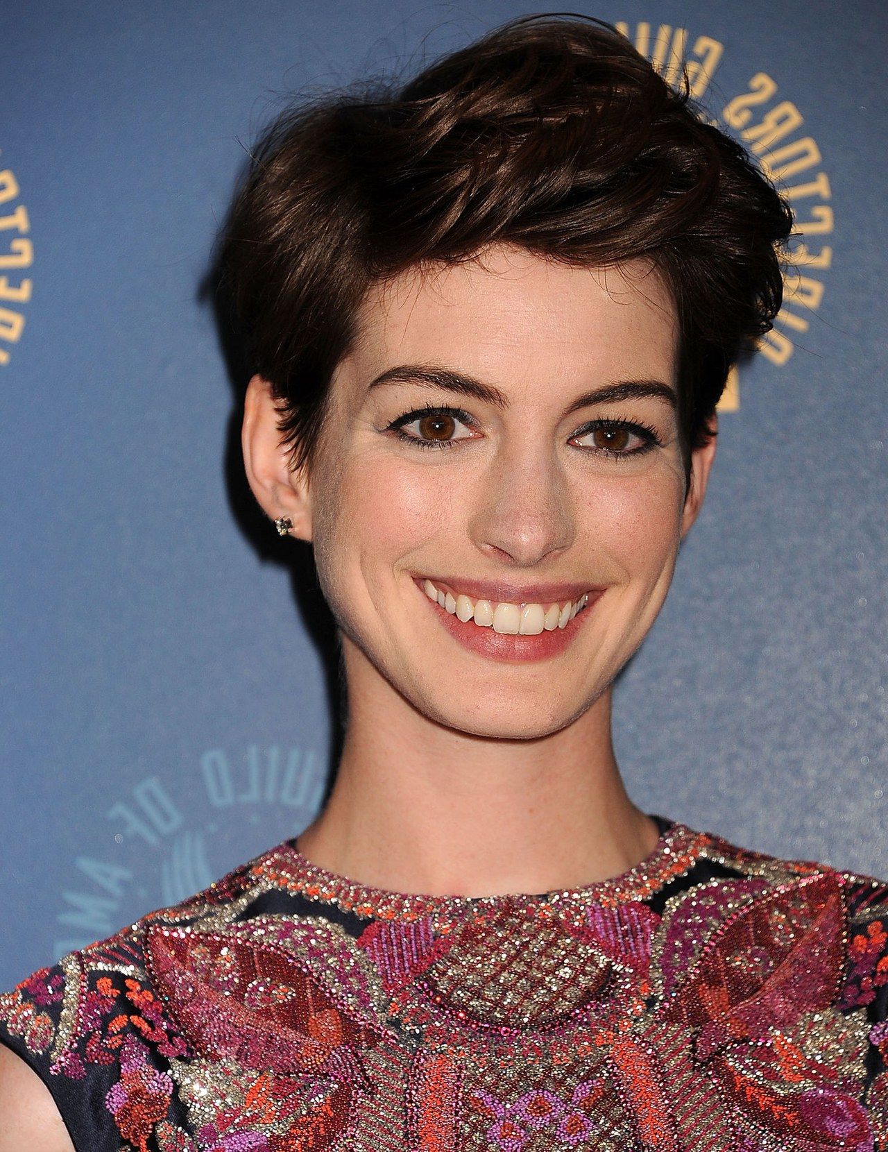 This Is My Favorite Way Anne Hathaway Has Styled Her Short Haircut Pertaining To Anne Hathaway Short Hairstyles (View 3 of 25)