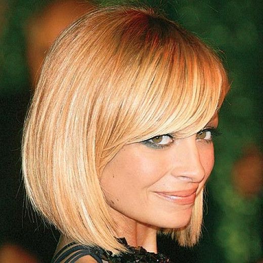 This Seasons Best Short Hairstyles For Round Faces – Women Hairstyles Within Rounded Bob Hairstyles With Side Bangs (Photo 12 of 25)